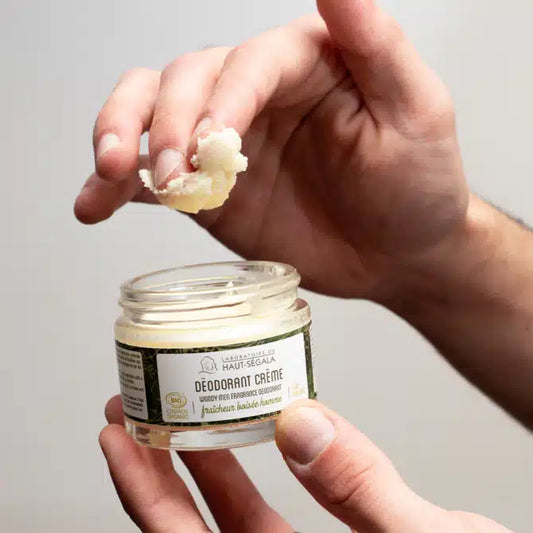 لابوراتوار دي هو سيغالا - مزيل العرق بالكريم الخشبي العضوي للرجال