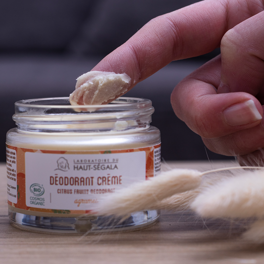 لابوراتوار دي هو سيغالا - مزيل رائحة العرق بكريم الحمضيات العضوية 